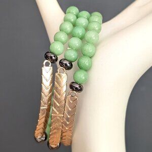 Set of 3 green stone, hematite and gold bar stretch bracelets